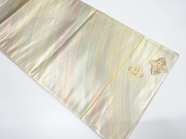 未使用品　向かい鶴模様織り出し袋帯